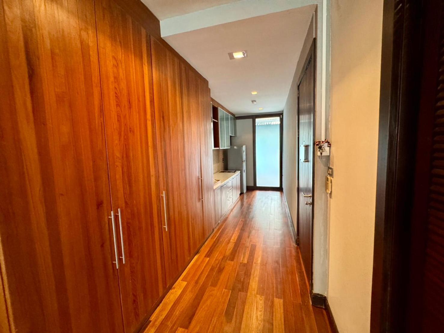 Wish Inn Silom - วิช อินน์ สีลม X Bangkok Exteriör bild