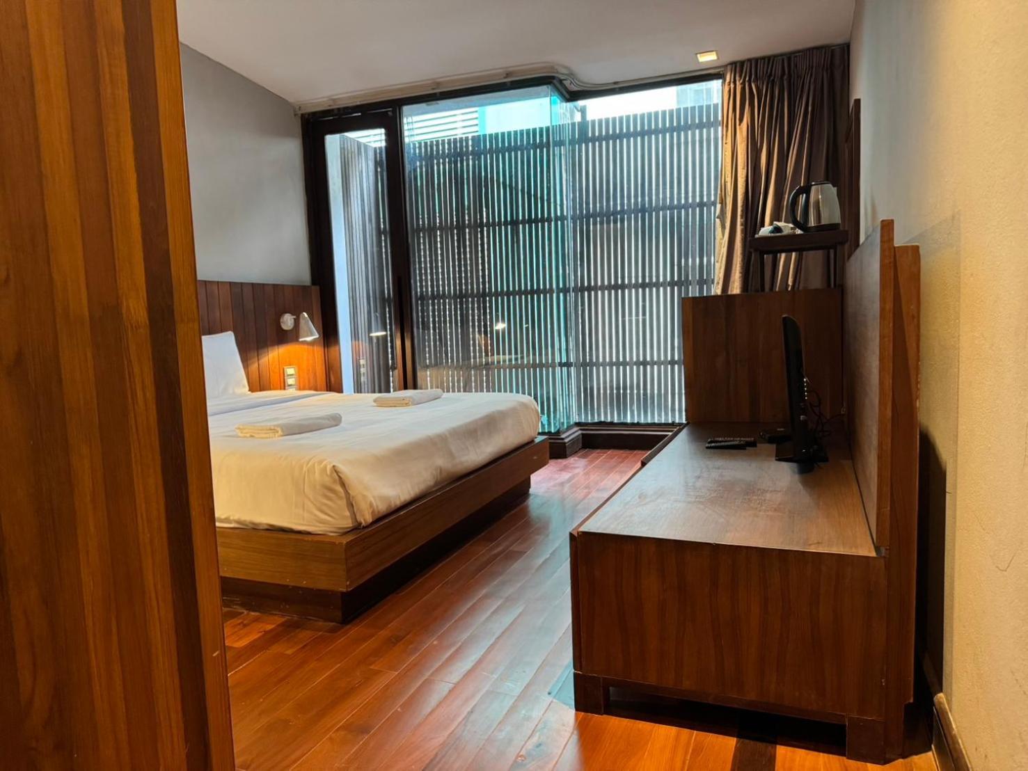 Wish Inn Silom - วิช อินน์ สีลม X Bangkok Exteriör bild