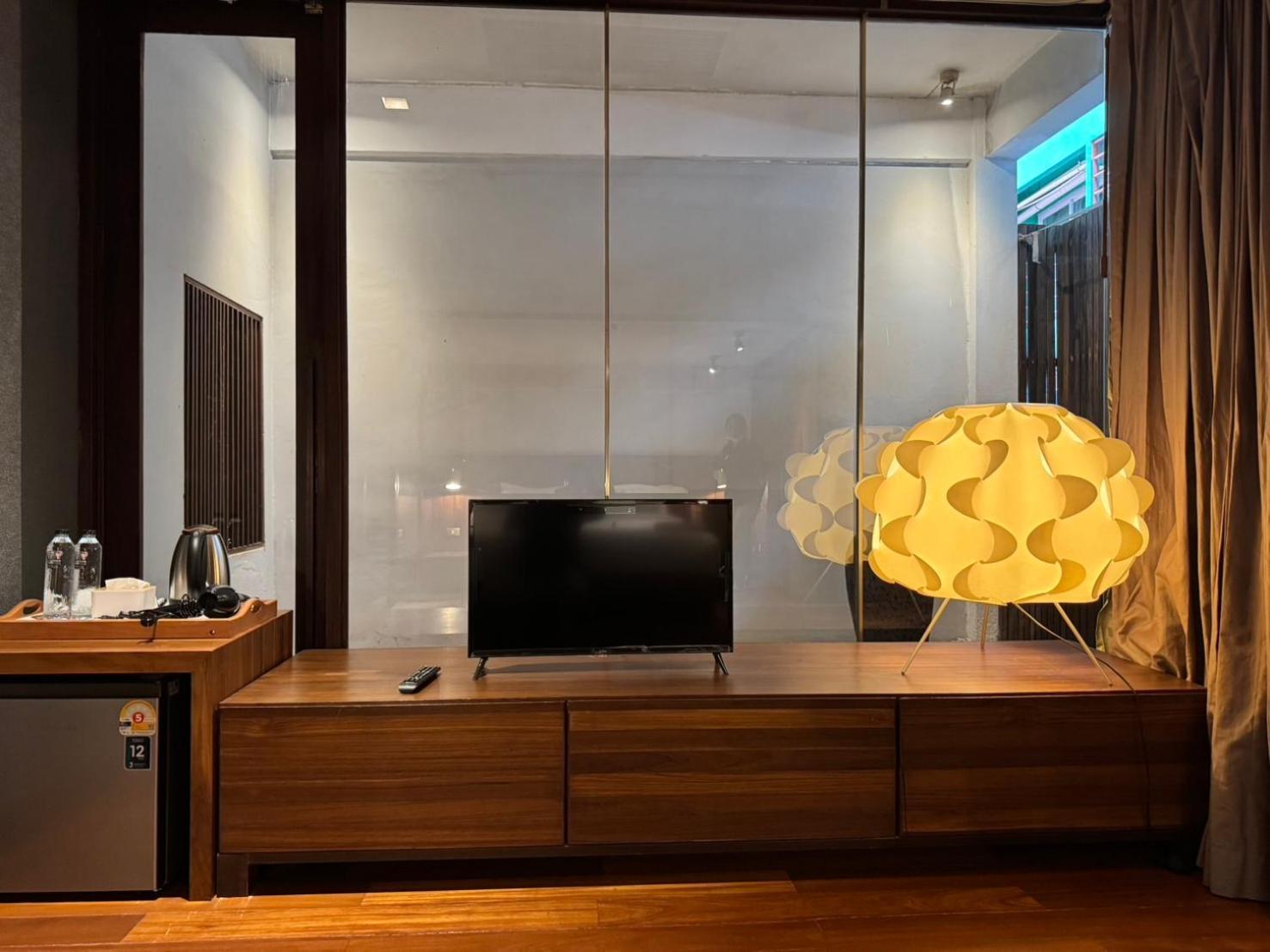 Wish Inn Silom - วิช อินน์ สีลม X Bangkok Exteriör bild